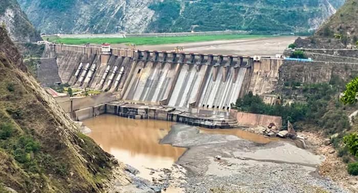 নদীতে জল কমল ২০ শতাংশ, চরম সঙ্কটে পাকিস্তান