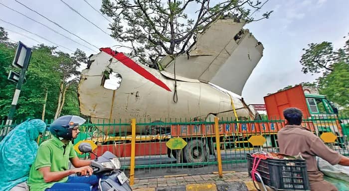 ৭ বছরে দেশে ৬১ বিমান দুর্ঘটনা, ডিজিসিএ-র রিপোর্ট ঘিরে উদ্বেগ, যাত্রী সুরক্ষা নিয়ে উঠছে প্রশ্ন