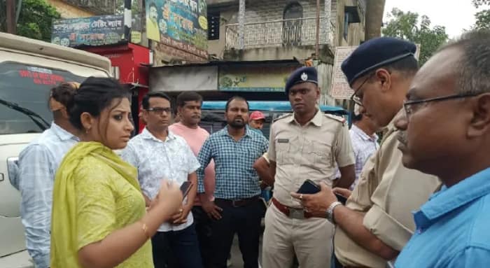 বাঁশবেড়িয়ায় যানজট, আরওবি  নিয়ে প্রশাসন-রেলের পরিদর্শন
