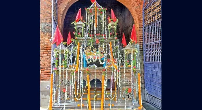 বীরনগরের পিতলের রথ, সেনবংশীয় যুগের ধাতব শিল্পের জীবন্ত ইতিহাস