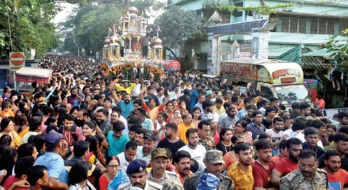 কোচবিহারে মদনমোহনই রথের প্রধান আকর্ষণ