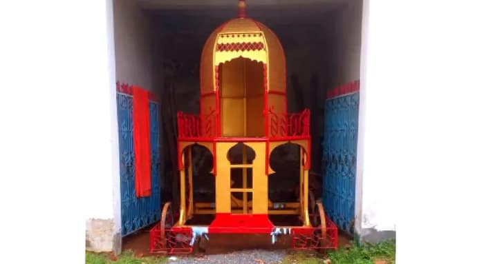 রাজবাড়ির ২৫০ বছরের বেশি রথযাত্রায় মাতে মানবাজারবাসী