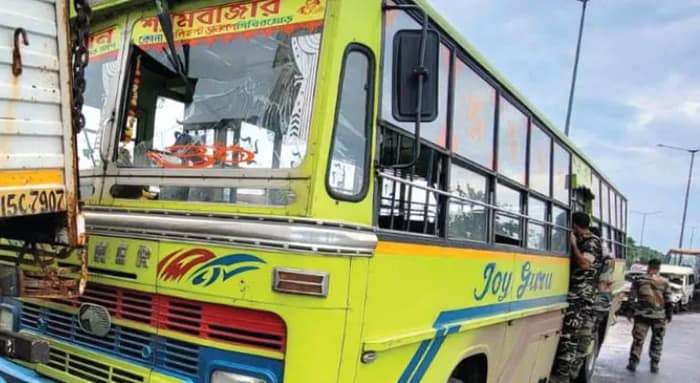 আরও এক যাত্রীর মৃত্যু, বাগনানে বাস  দুর্ঘটনায় মৃতের সংখ্যা বেড়ে দাঁড়াল ৬