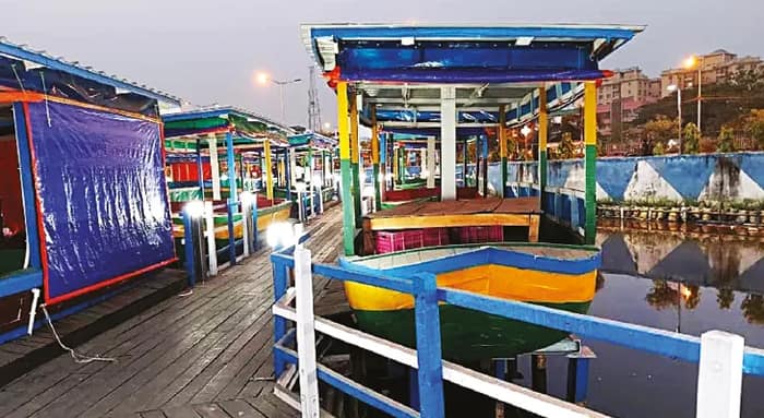 আমূল বদলে যাচ্ছে পাটুলি ভাসমান বাজার, সরকারি ব্র্যান্ডের দোকান চালুরও পরিকল্পনা