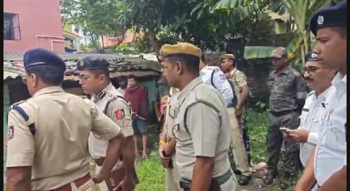 বৈদ্যবাটিতে যুগলের রক্তাক্ত দেহ উদ্ধারকে ঘিরে রহস্য, মিলল একজোড়া রক্তমাখা ছুরি