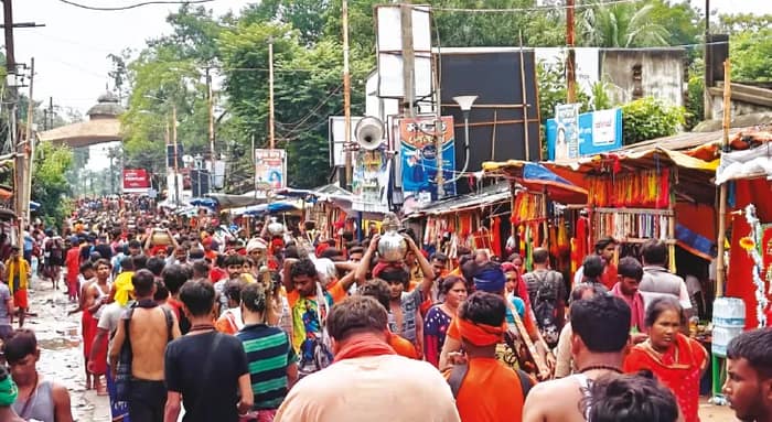 শ্রাবণী মেলায় মোবাইল নেটওয়ার্ক পেতে  সমস্যা, আলোচনার আশ্বাস পুরপ্রধানের