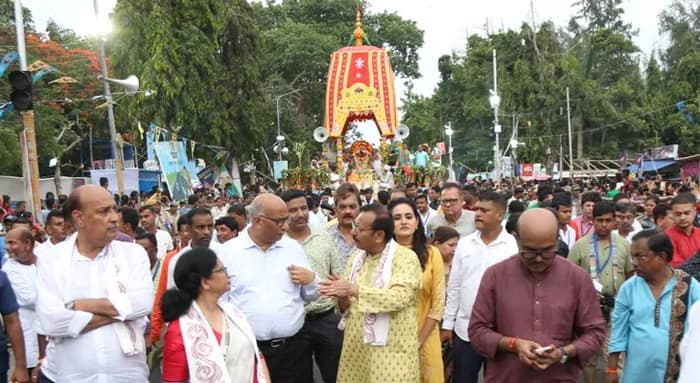 উল্টোরথেও দীঘায় জনজোয়ার, মাসির বাড়ি থেকে মন্দিরে ফিরলেন জগন্নাথ