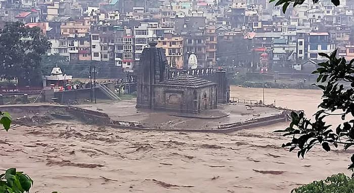 হিমাচলে বিপর্যয়: মৃত বেড়ে ৭২