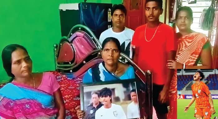 দু’গোল করে দেশকে জিতিয়েছেন, কল্যাণীর ‘হিরো’ সঙ্গীতা বাসফোরকে নিয়ে মাতামাতি