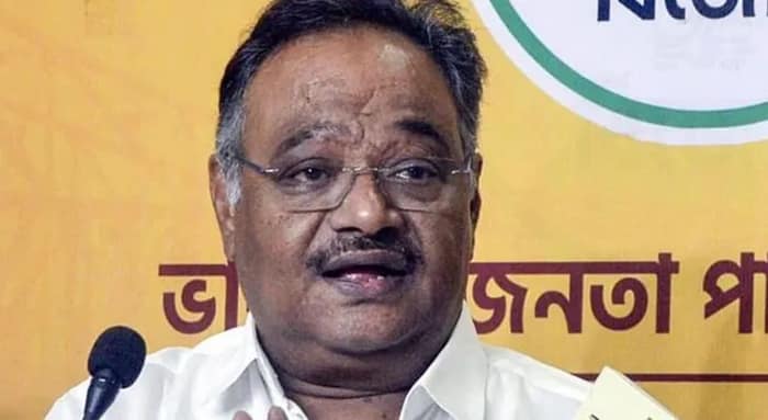 কাশ্মীর ইস্যুতে বিধানসভার বিরোধী দলনেতার মন্তব্যে প্রবল ক্ষুব্ধ শমীক