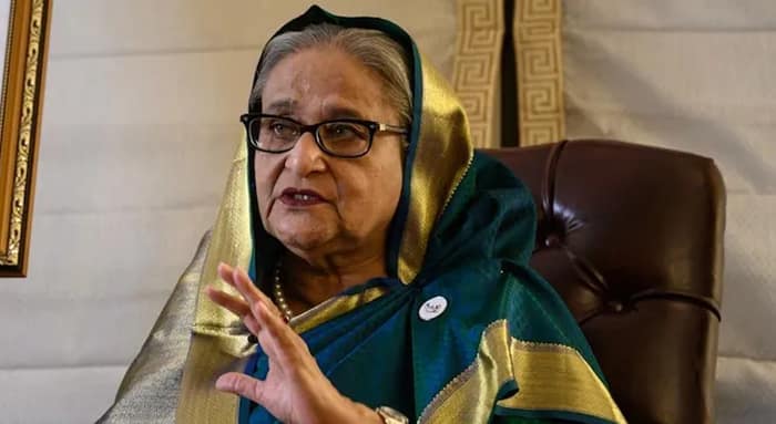 মহিলা আধিকারিকদের আর ‘স্যার’ সম্বোধন নয়, হাসিনার আমলের নিয়ম বদল ইউনুস সরকারের