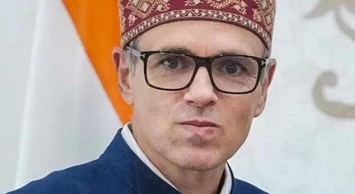 বৈষ্ণোদেবী বিপর্যয়: ওমরের নিশানায় লেফটেন্যান্ট গর্ভনর, ‘দুর্যোগের পূর্বাভাস সত্ত্বেও কেন অনুমতি?’