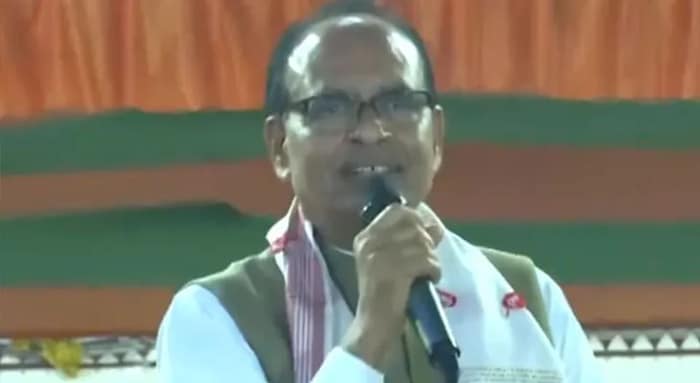 গ্রামোন্নয়ন প্রকল্পের বকেয়া নিয়ে নিশ্চুপ কেন্দ্র, সাক্ষাৎ এড়িয়ে গেলেন শিবরাজ, নয়াদিল্লিতে প্রকল্প পর্যালোচনা বৈঠক