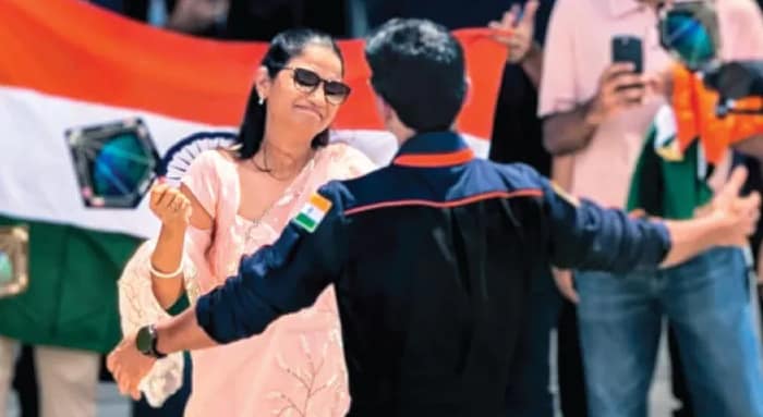 শুভাংশু শুক্লার স্বাস্থ্য নিয়ে উদ্বেগের কিছু নেই: ইসরো, ঘরের ছেলের প্রতীক্ষায় লখনউবাসী