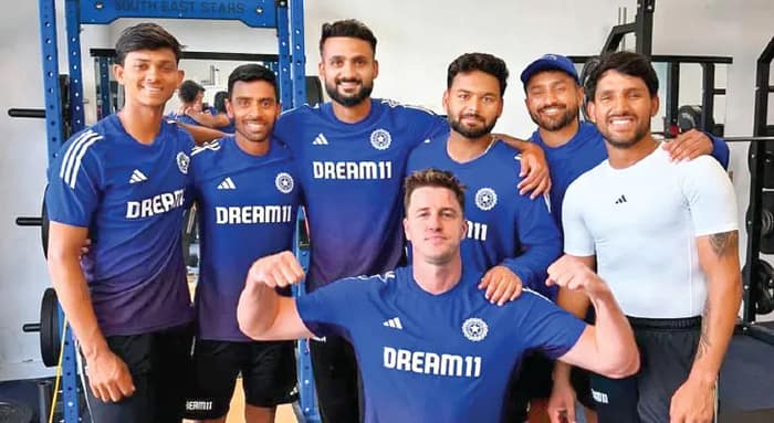 চতুর্থ টেস্টে পন্থকে দলে চাইছেন না রবি শাস্ত্রী, রবিবার ম্যাঞ্চেস্টারে শুরু প্র্যাক্টিস, রেকর্ডের সামনে রাহুল