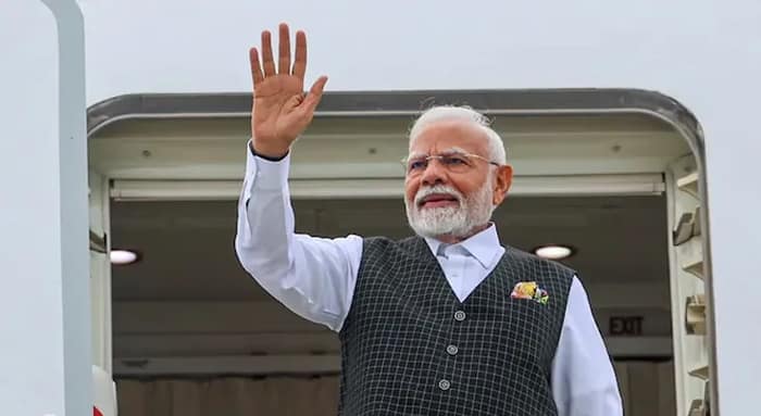 ব্রিটেন ও মালদ্বীপ সফরে যাচ্ছেন মোদি