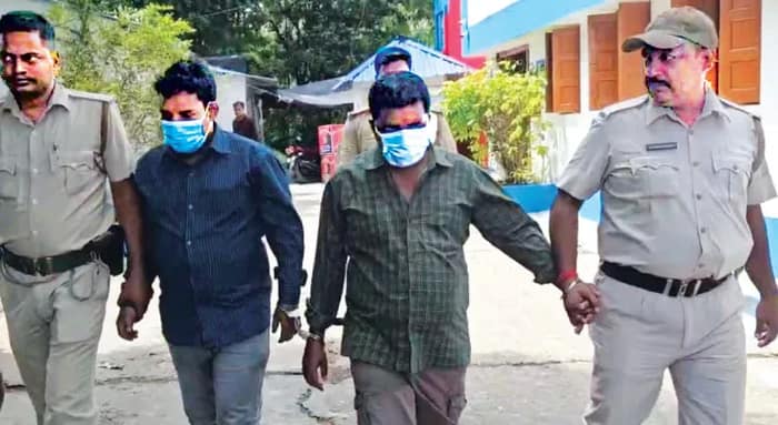 সন্দেশখালির হোটেল থেকে নকল ও আসল মিলিয়ে উদ্ধার ৩২ কোটি টাকা, শাহজাহানের পুরনো ডেরায় পুলিসের হানা