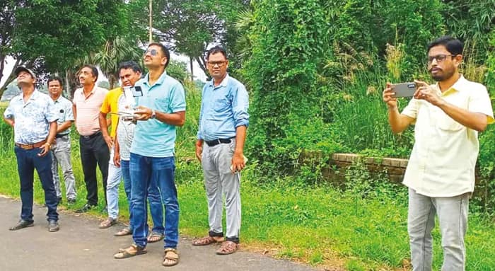 খানাকুলে আমনের বীজতলা, পাট-সব্জি চাষে ব্যাপক ক্ষতি, ড্রোন উড়িয়ে এলাকা পরিদর্শন প্রশাসনের