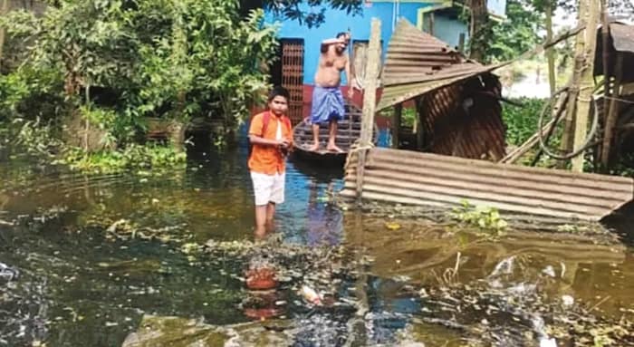 নিম্নচাপ সরলেও রাজ্যে সক্রিয় মৌসুমি বায়ু, আগামী কয়েকদিন চলবে হাল্কা থেকে মাঝারি বৃষ্টি
