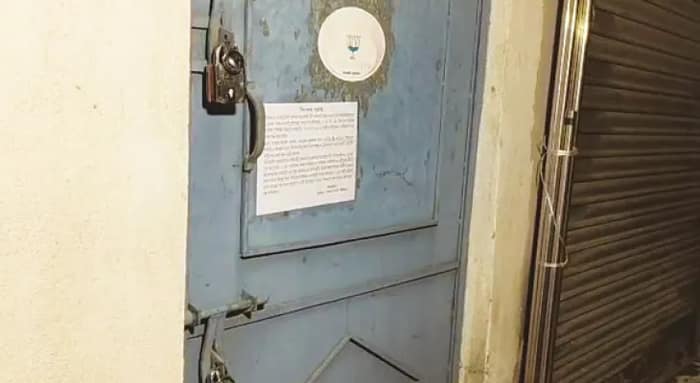 দেগঙ্গায় দলীয় কার্যালয়ে তালা ঝুলিয়ে দিলেন বিজেপি নেতাকর্মীরাই