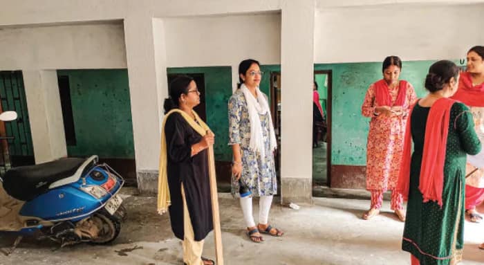 বনগাঁর স্কুলে ঘুরে বেড়াচ্ছে সাপ, তীব্র আতঙ্কে পড়ুয়া থেকে শিক্ষিকারা