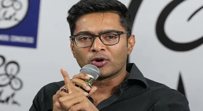 মহাজোট ইন্ডিয়ার বৈঠকে অভিষেক