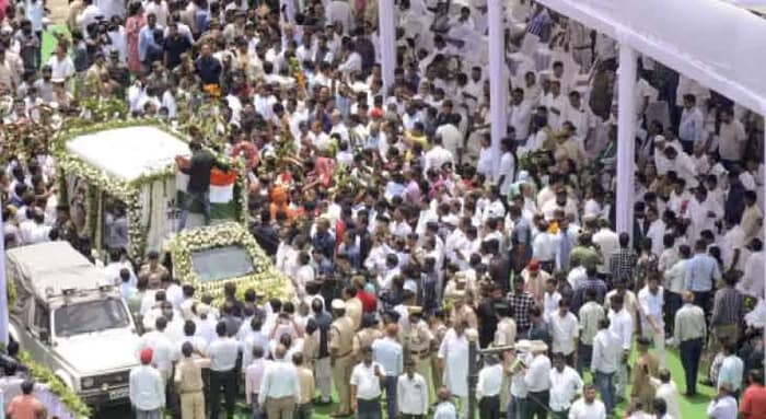চোখের জলে শেষবিদায়, পৈতৃক গ্রাম নেমরায় অন্ত্যেষ্টি সম্পন্ন শিবুর