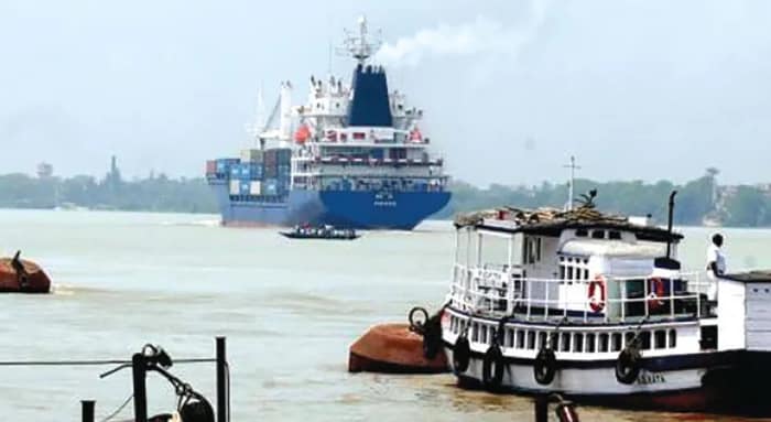 বন্দরে জাহাজ আটকে থাকার সময় কমিয়ে আনা হবে: চেয়ারম্যান