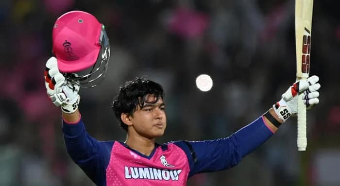 বৈভবের ব্যাটিংয়ে মুগ্ধ সঞ্জু