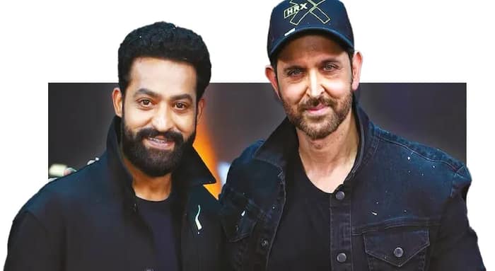 একফ্রেমে হৃতিক ও এনটিআর