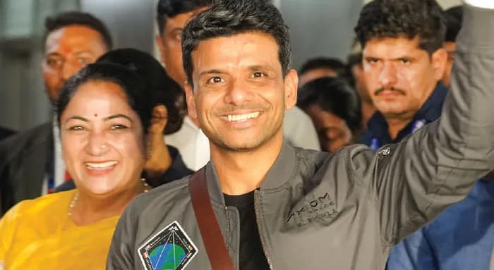 দেশে ফিরলেন শুভাংশু, আজ বিশেষ আলোচনা হবে সংসদে