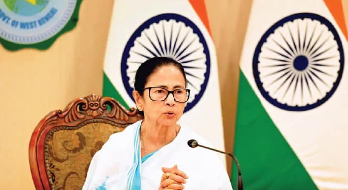 মমতার নতুন প্রকল্প ‘শ্রমশ্রী’, বাঙালি হেনস্তা আর নয়, শ্রমিকরা রাজ্যে ফিরে পাবেন মাসে ৫ হাজার