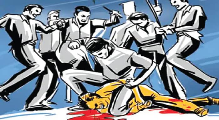 শিয়ালদহে চার বাঙালি ছাত্র নিগ্রহে চারটি হকি স্টিক ও একটি বাঁশ উদ্ধার, চার ধৃতের ফের পুলিস হেফাজত