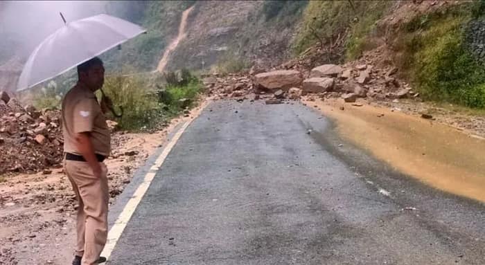 ফের মেঘভাঙা বৃষ্টিতে বিধ্বস্ত উত্তরাখণ্ড, মৃত ৫