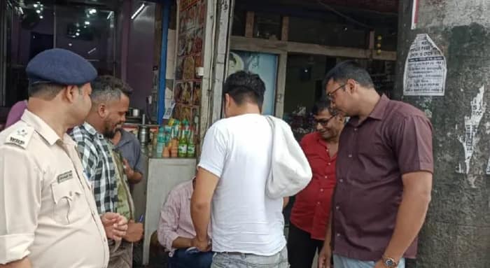 শিলিগুড়িতে প্রকাশ্যে ধূমপান করলেই জরিমানা! একদিনের অভিযানে আদায় ৩ হাজার টাকা