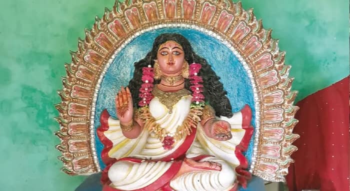 মা দুর্গা হিসেবে আজও বেলাকোবার মন্থনীতে পুজো পান দেবী চৌধুরানি