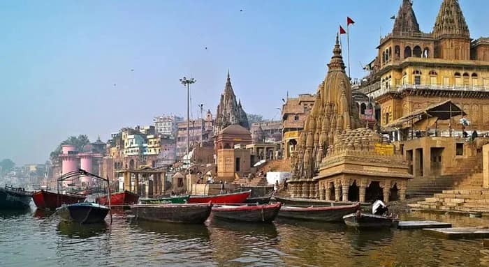 কাশী বিশ্বনাথের পুরোহিতরা এবার রাজ্য সরকারের কর্মী, বেতন বেড়ে ৯০ হাজার টাকা