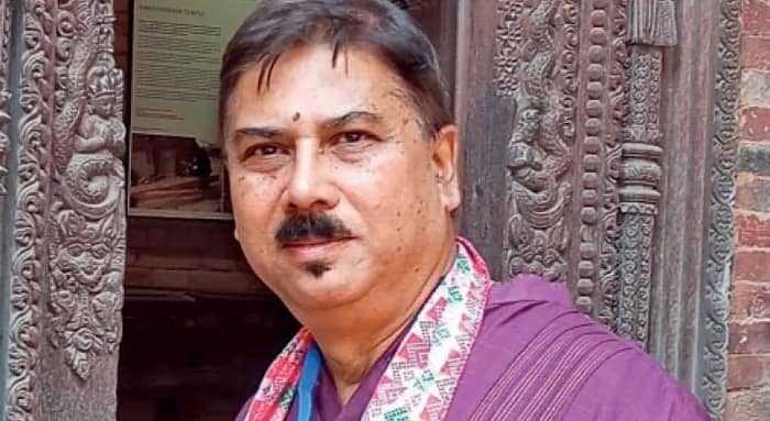 ভয়ঙ্কর অভিজ্ঞতা চিত্রকরের, দেশে ফিরতে ব্যাকুল