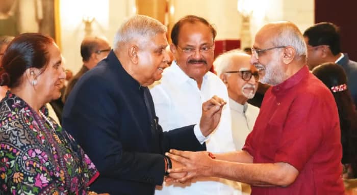 ১৫তম উপরাষ্ট্রপতি পদে শপথ গ্রহণ রাধাকৃষ্ণনের