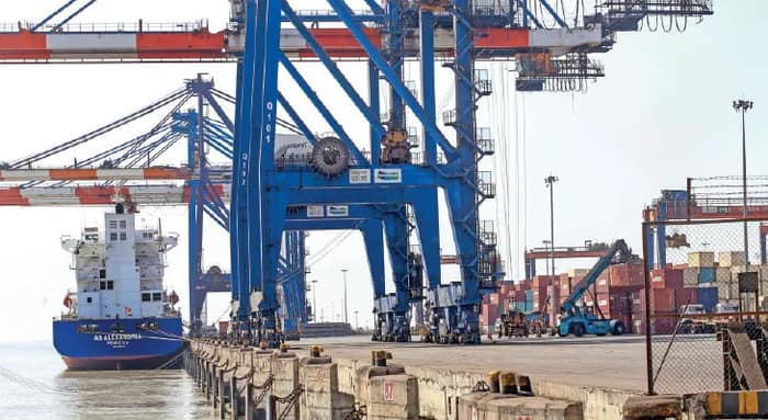 কলকাতা বন্দর দু’টি বার্থের আধুনিকীকরণে চুক্তি সংস্থার