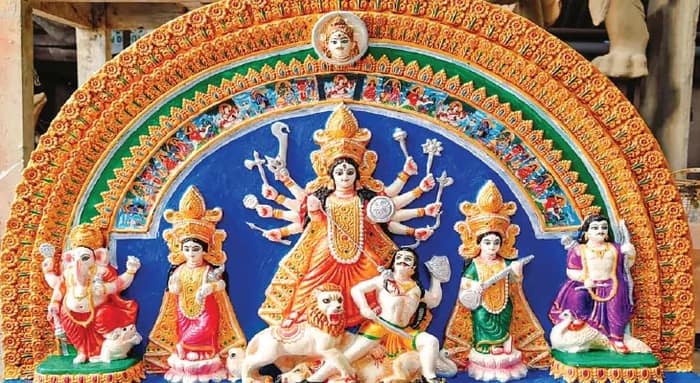 বর্ধমানের প্রতিমা যাচ্ছে কানাডা