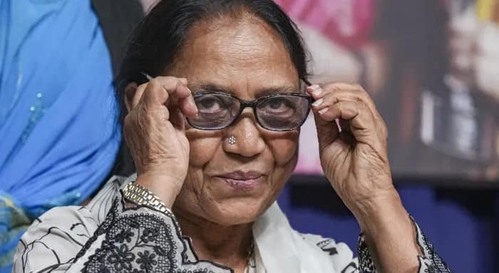 বিতর্ক শেষে মাইসুরু উৎসবের উদ্বোধন করলেন বুকারজয়ী লেখিকা বানু মুস্তাক