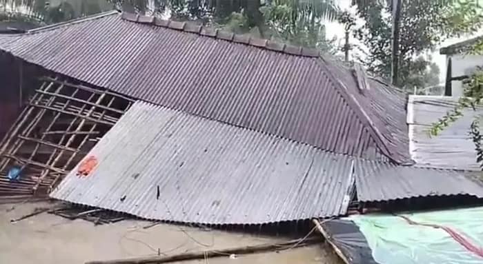 দু’দিনে তিন জেলায় স্থানীয় ‘টর্নেডো’র তাণ্ডব  তছনছ বাড়িঘর, চাষের ক্ষতি, জখম একাধিক