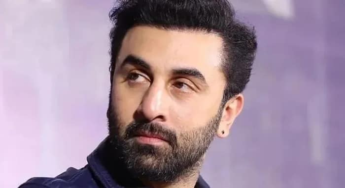 স্থগিত রণবীরের ছবি