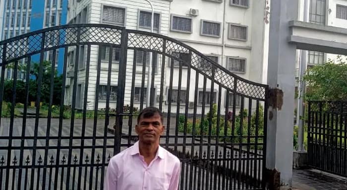 কল্যাণী এইমসে চাকরির টোপ দিয়ে প্রতারণা গেরুয়া নেতার!