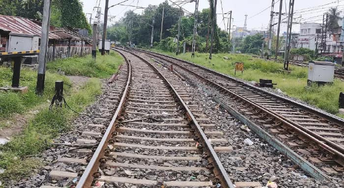 বছরের শেষ সপ্তাহেও আদ্রা ডিভিশনে বাতিল বহু ট্রেন