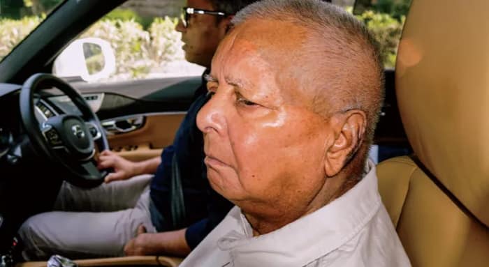 ভোটের মুখে অস্বস্তি, দুর্নীতি মামলায় লালু-তেজস্বীদের বিরুদ্ধে চার্জ গঠন, বিহারি আবেগে শান, বিজেপিকে নিশানা আরজেডির