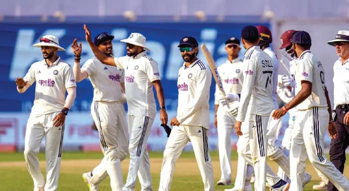 জয় থেকে মাত্র ৫৮ রান দূরে টিম ইন্ডিয়া, ক্যাম্পবেল-হোপের শতরান, ইনিংস হার এড়াল ওয়েস্ট ইন্ডিজ