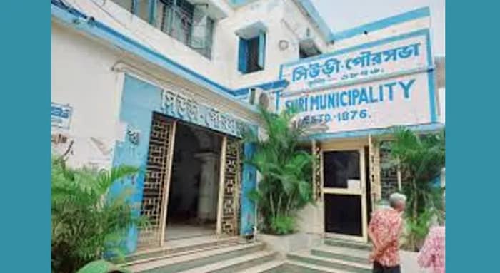 শহর আবর্জনামুক্ত রাখতে কালীপুজোর আগে অভিযানে নামবে সিউড়ি পুরসভা