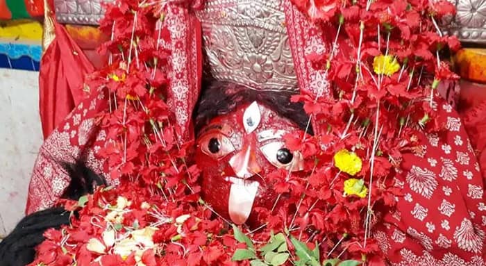 শ্যামারূপে পুজো মা তারা, দেবী নলাটেশ্বরীর